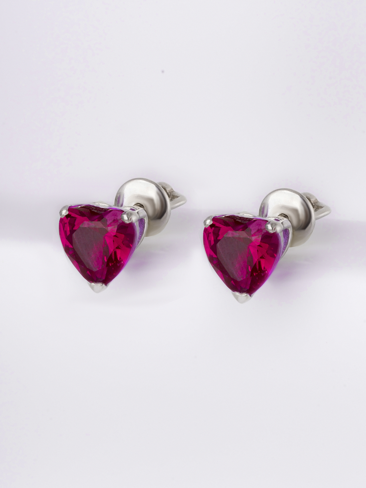 Серьги женские серебро 925 пробы с фианитами в форме сердца