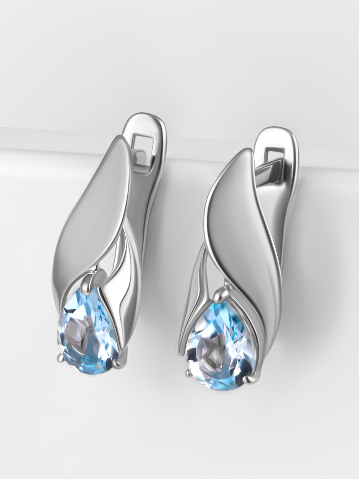 Серьги женские серебро 925 пробы с топазом